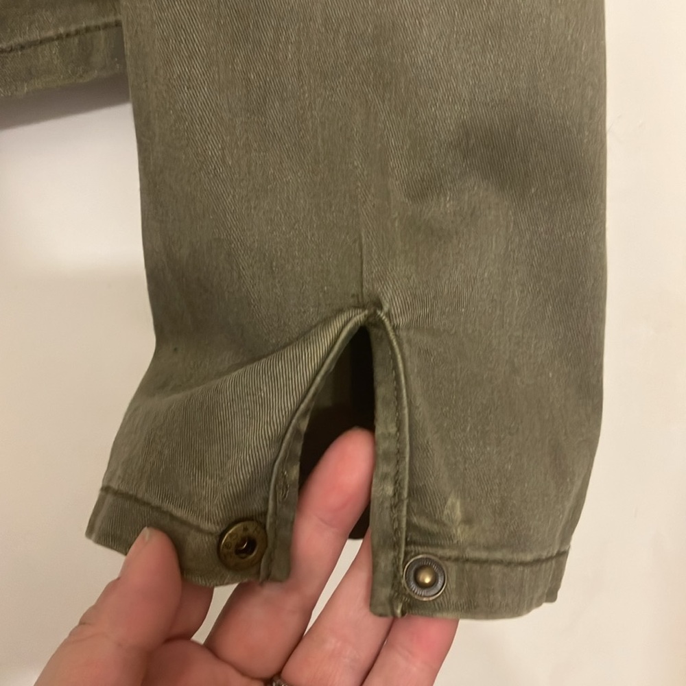 Free people cropped military style distressed jacket women’s olive green XS - Picture 9 of 10